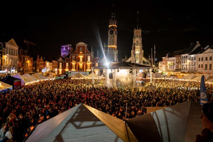 yontex apres ski- apres ski - sint truiden - grote markt - feest - massafuif